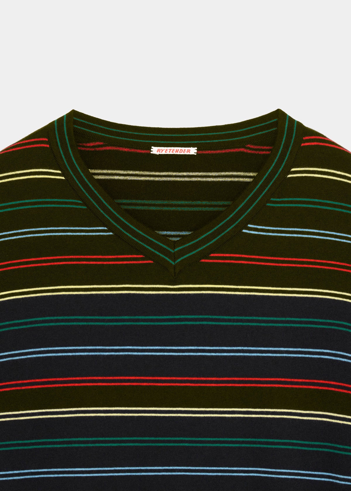 MAZA V-NECK