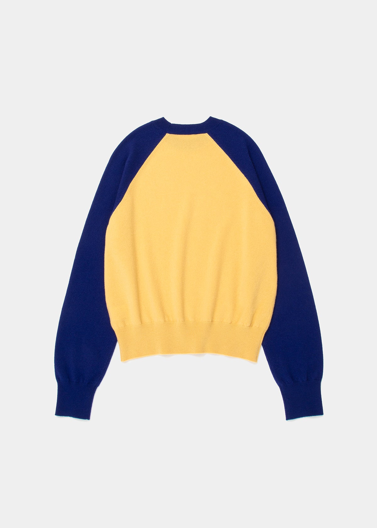ESSEX SWEATER